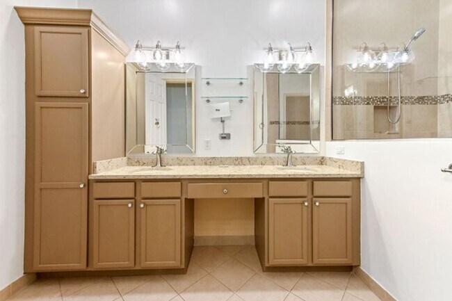 Building Photo - 2863 Bellarosa Circle