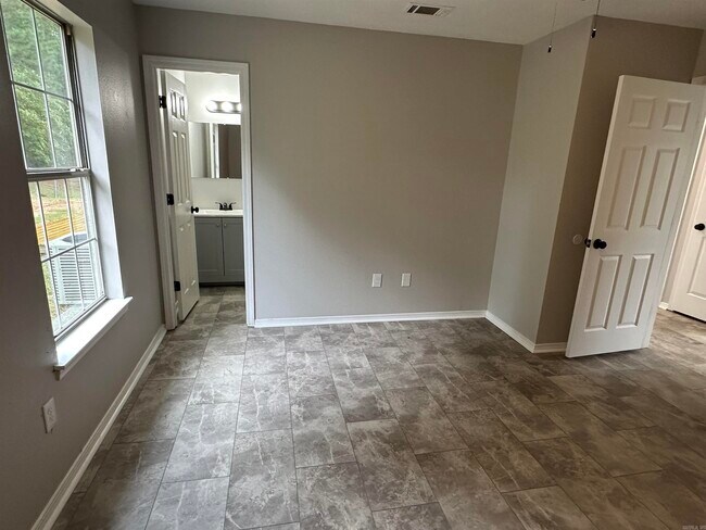 Building Photo - 14025 Cottontail Ln