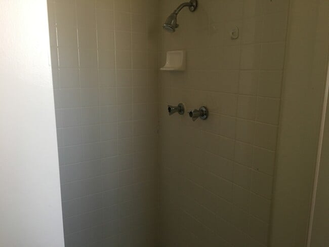 Building Photo - House