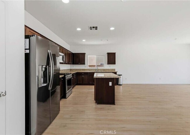 Building Photo - 6762 Monarch Way