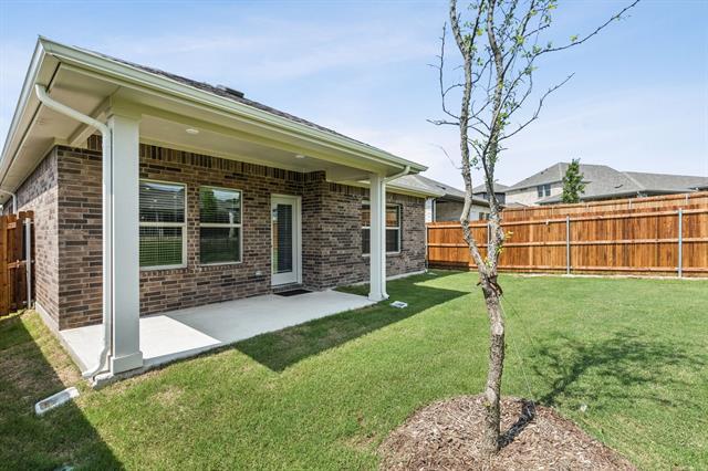 Building Photo - 716 Caraway Dr