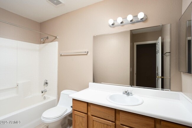 Building Photo - 4077 E Cholla St