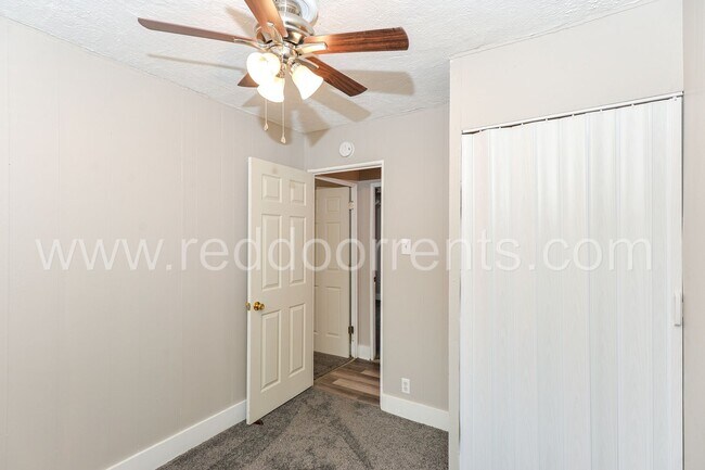 Building Photo - Coming soon! - Experience Urban Sophistica...