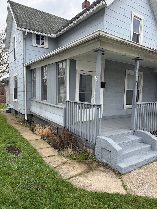 Building Photo - 149-151 2nd St SW