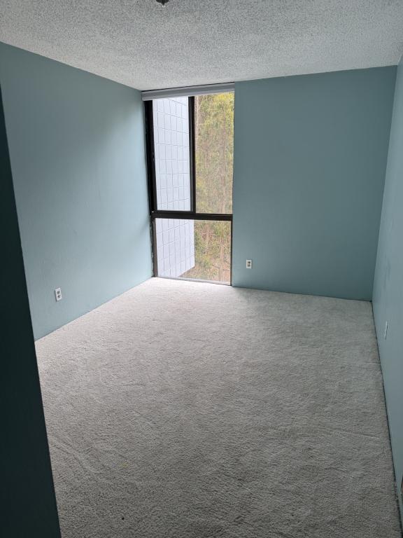 Building Photo - 555 Pierce St