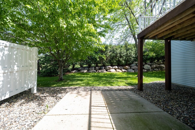 Building Photo - 5008 Bluff Heights Trail SE