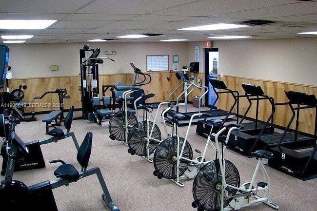 Building Photo - 15500 Lakes of Delray Blvd