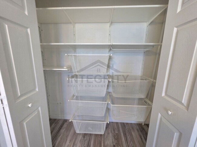 Building Photo - 6135 Wesley Brook Dr