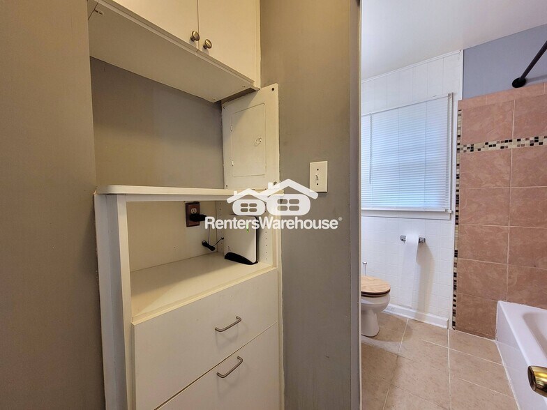 Building Photo - 3632 Clovis Ct NW