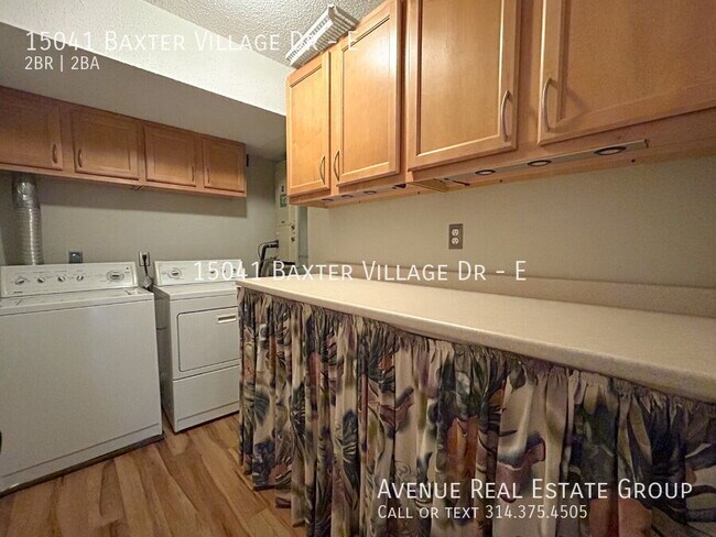 Building Photo - 15041 Baxter Village Dr