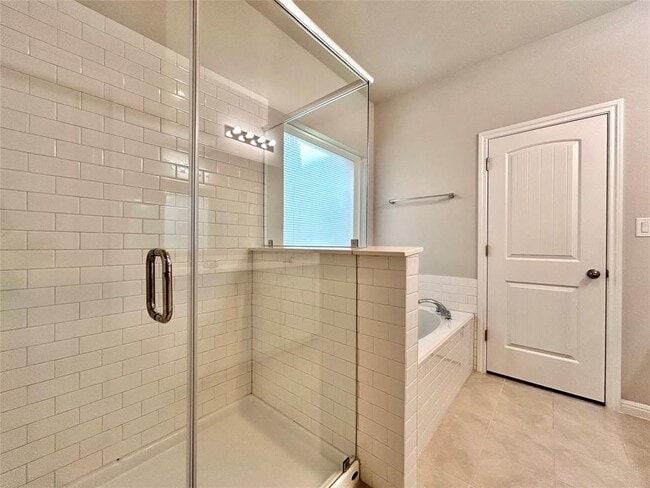 Building Photo - 13104 Zumpango Trce