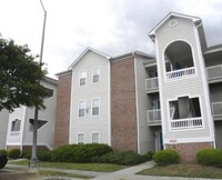 Building Photo - Pool View Unit! Cape Cottages Coastal 3 be...