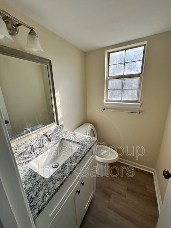 Building Photo - 1704 Minnows Ct