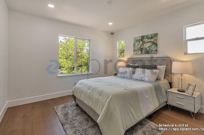 Building Photo - 4182 Lautrec Dr