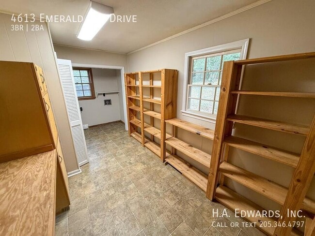 Building Photo - 4613 Emerald Bay Dr