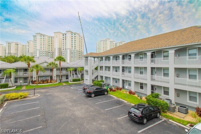 Building Photo - 519 Roma Ct