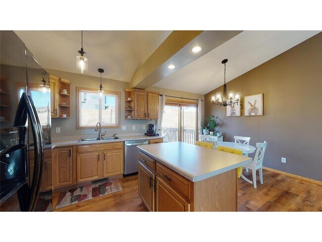 Building Photo - 6353 Freedom Ln NW