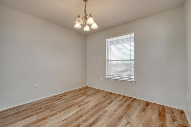Building Photo - 9104 China Rose Dr