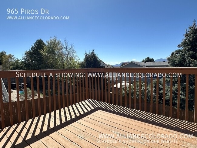 Building Photo - 965 Piros Dr