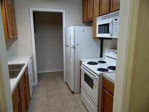 Building Photo - 204 W Worsham St