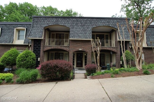 Primary Photo - 5907 Noblestown Rd