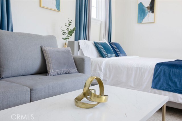 Building Photo - 3455 E Del Mar Blvd