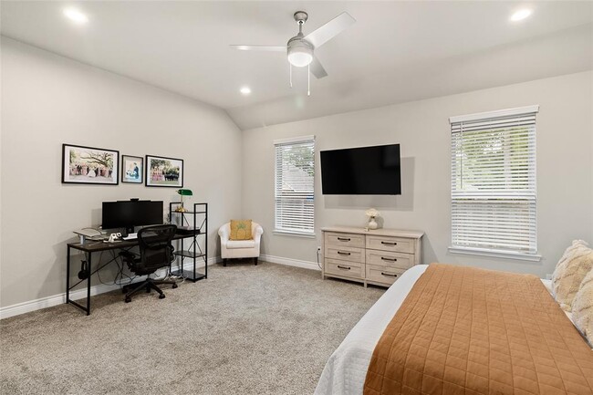 Building Photo - 25610 Pinyon Hl Trl