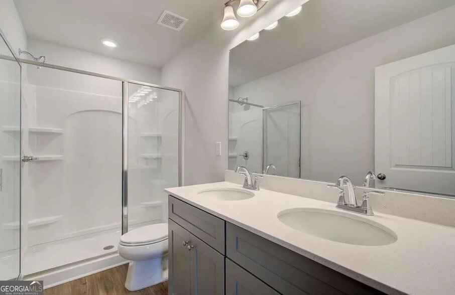 Master bath - 108 Werner Brook Way SW