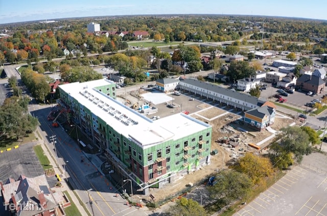 Building Photo - 310 E 3rd St