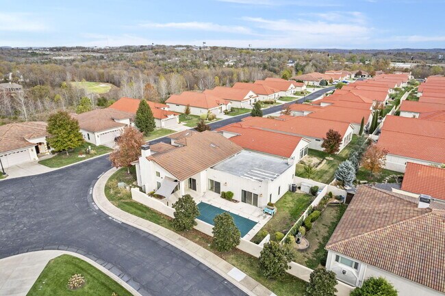 Building Photo - 277 Siena Blvd