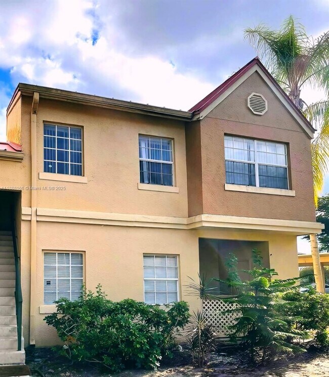 Primary Photo - 18310 NW 68th Ave