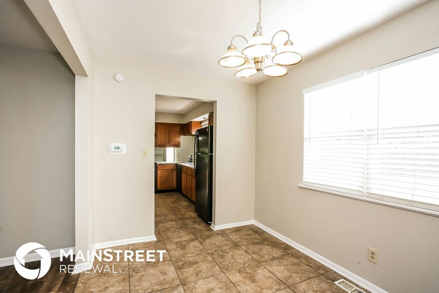 Building Photo - 10307 Kiowa Dr