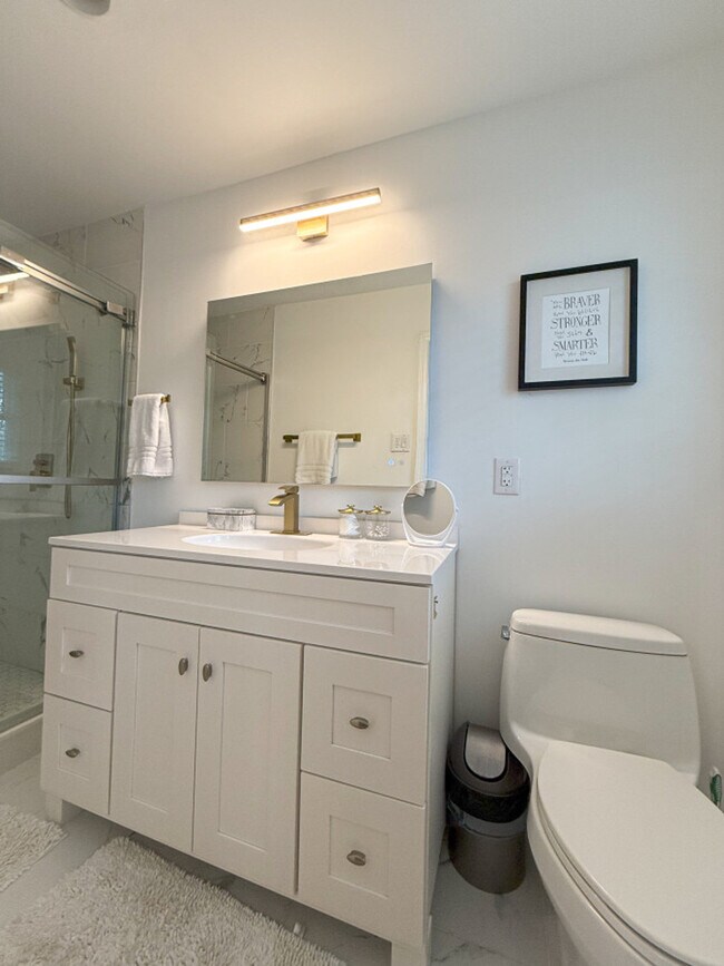 Building Photo - 7601 Bedfordshire Dr