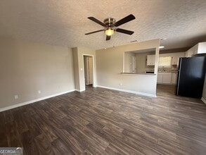 Building Photo - 267 Vincent Dr