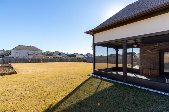 Building Photo - 9212 Concord Park Dr