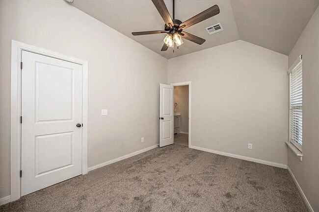 Building Photo - 11616 NW 104th St