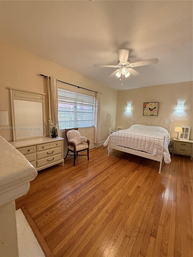 Building Photo - 1550 Jefferson Ave