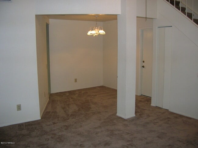 Building Photo - 8645 N Auriga Way