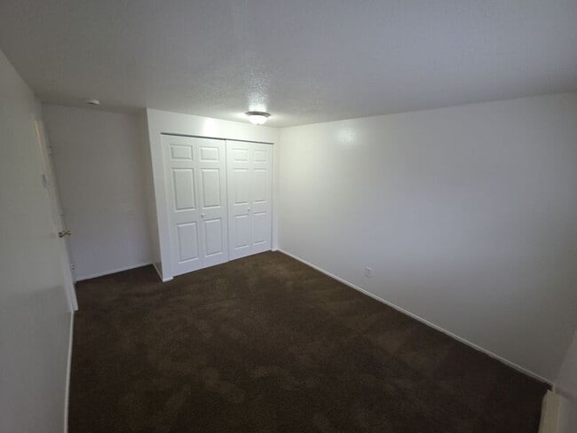 Building Photo - 3782 Iberis St NE