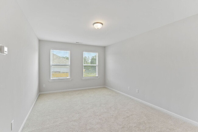 Building Photo - Modern 2023 Build | 2,200+ Sq Ft | Main-Level Primary | Loft + 2-Car Garage | Cul-De-Sac Lot