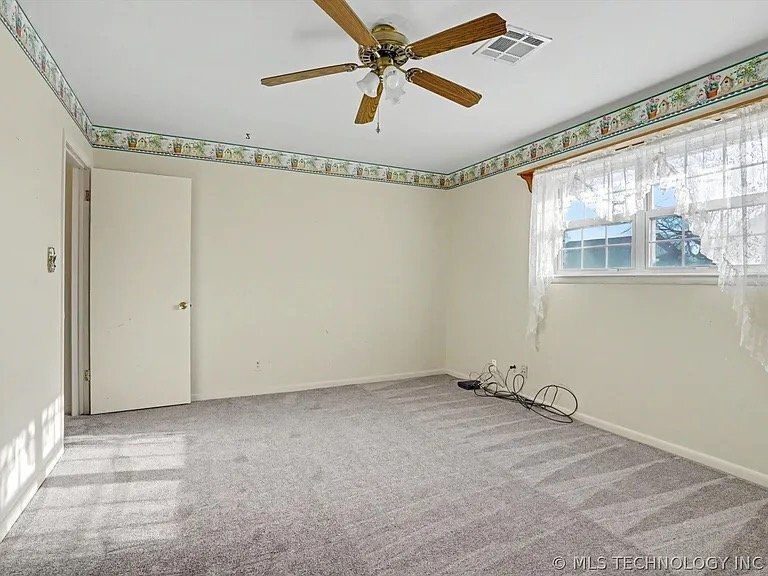 Building Photo - 4809 S 69th E Ave