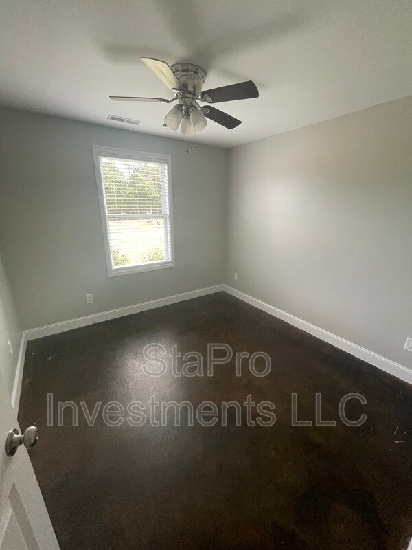 Building Photo - 772 Bethel Rd