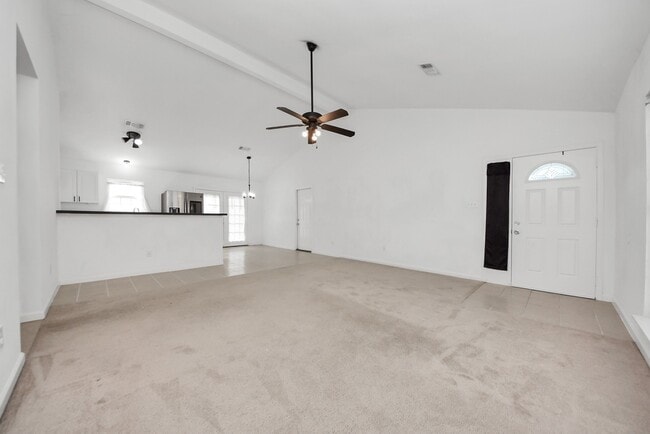 Building Photo - 1610 7th St