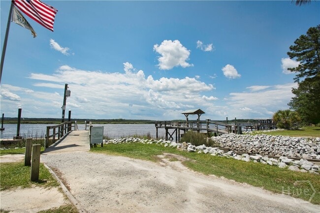 Building Photo - 371 Marsh View Dr