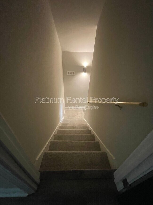 Building Photo - 189 W Jefferson St