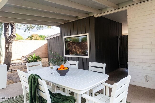 Building Photo - 1148 E Glenn Dr