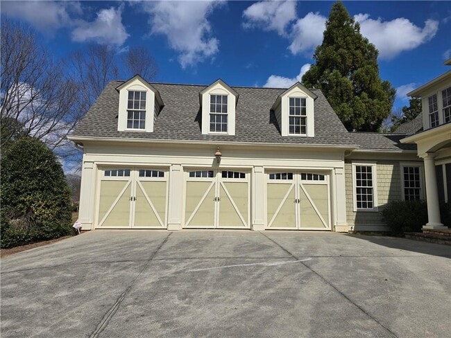 Building Photo - 1462 Georgia Club Dr