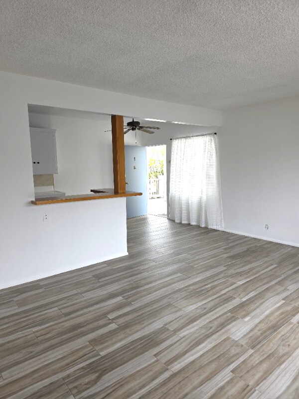 Building Photo - 1150 Manhattan Beach Blvd