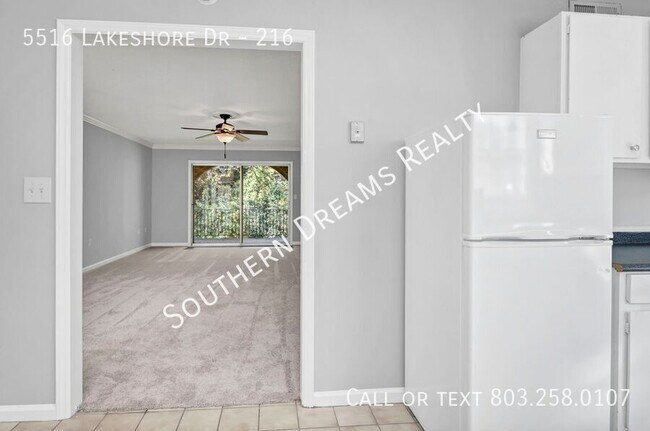 Building Photo - 5516 Lakeshore Dr