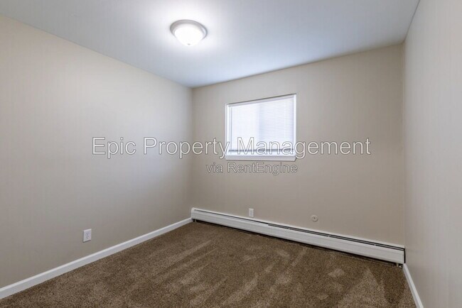 Building Photo - 1778 Goddard Rd